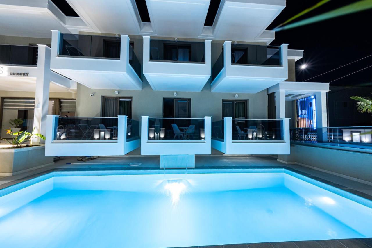 Ammos Luxury Apartments Nea Vrasna Exterior photo